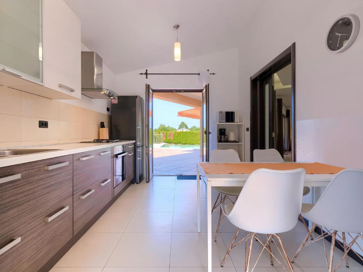Holiday Home Andrea - Pul463 By Interhome Šišan Extérieur photo